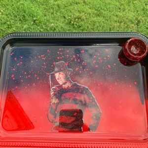 Horror Film Rolling Tray (Freddy)